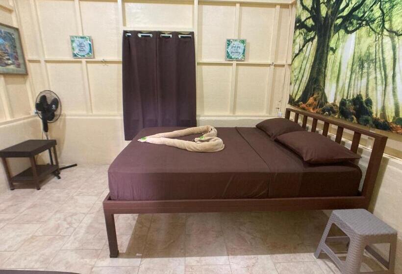 小室, Yejos Jungle Lodge