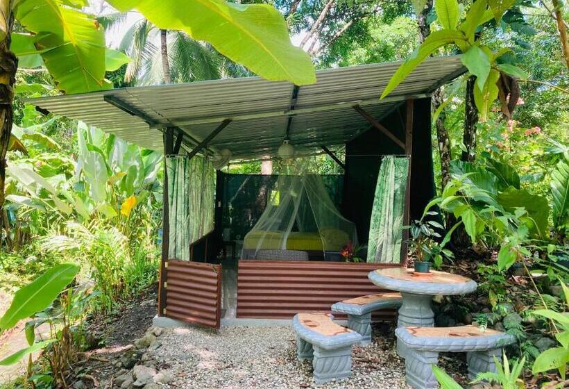 스탠다드 방갈로 정원 전망, Yejos Jungle Lodge