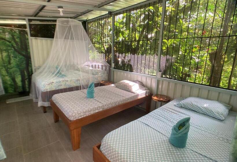 家庭洋房, Yejos Jungle Lodge