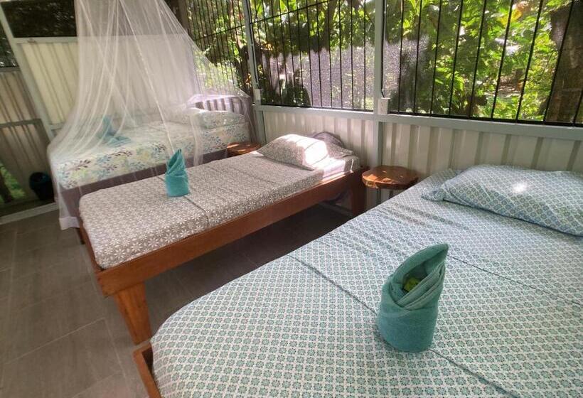 家庭洋房, Yejos Jungle Lodge