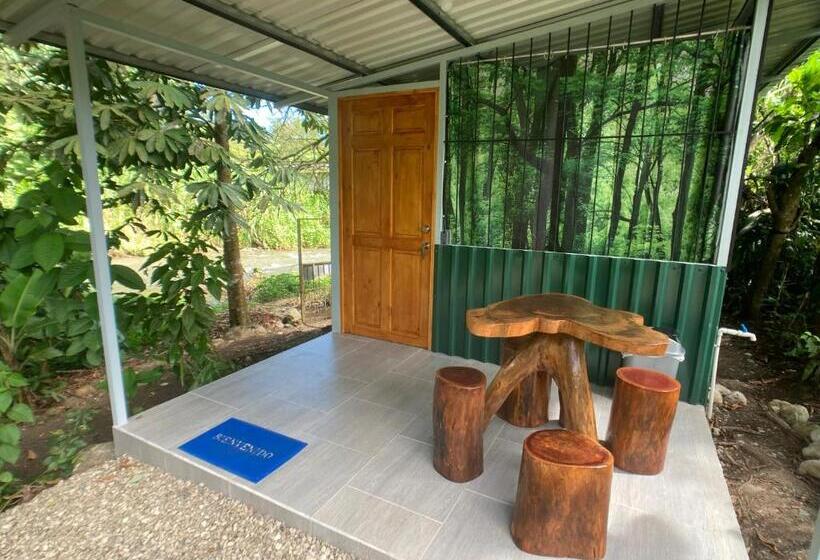 패밀리 방갈로, Yejos Jungle Lodge