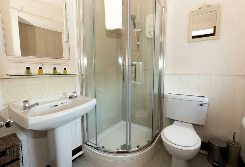 غرفة قياسية, The Wheatsheaf Inn