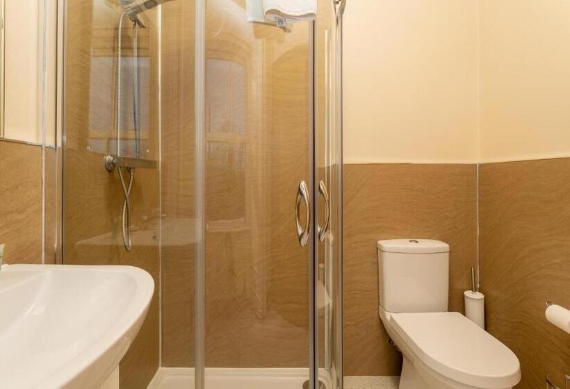 غرفة كلاسيكية, The Wheatsheaf Inn