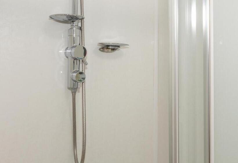 غرفة سوبيريور, The Wheatsheaf Inn