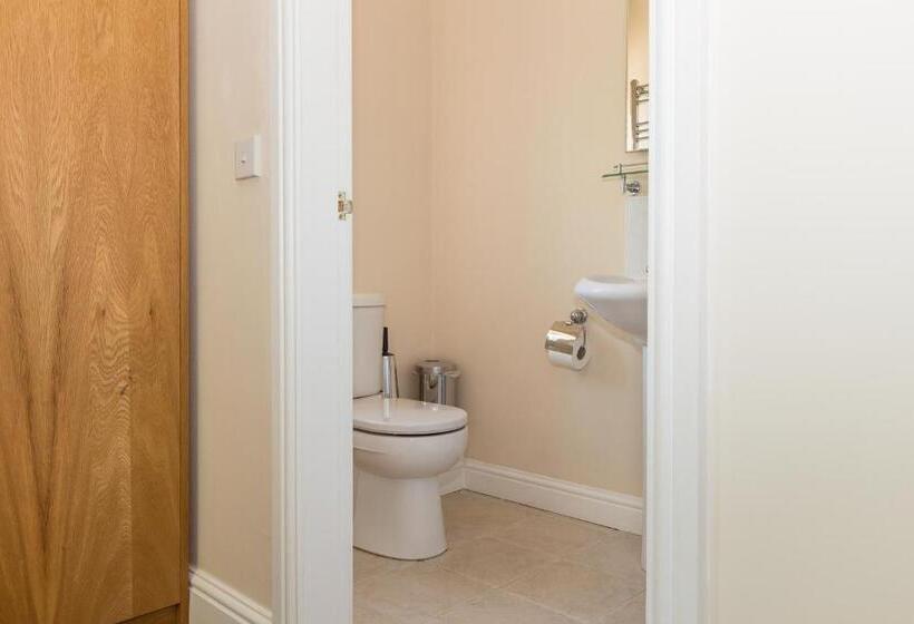 غرفة سوبيريور, The Wheatsheaf Inn