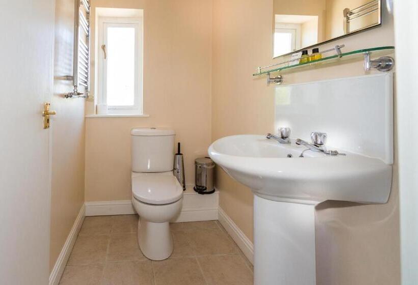 غرفة سوبيريور, The Wheatsheaf Inn