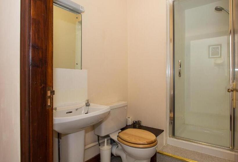 غرفة قياسية فردية, The Wheatsheaf Inn