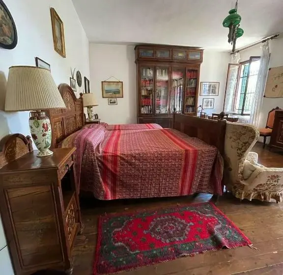 バス共有のスタンダードルーム, B&b Villa Gradenigo