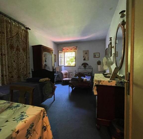 带共用浴室的标准房间, B&b Villa Gradenigo