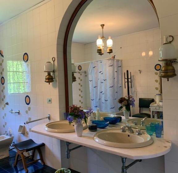 带共用浴室的标准房间, B&b Villa Gradenigo