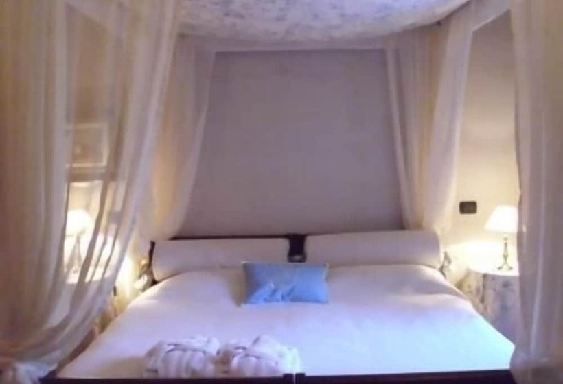 クラシックルーム, Castello Di Vigoleno