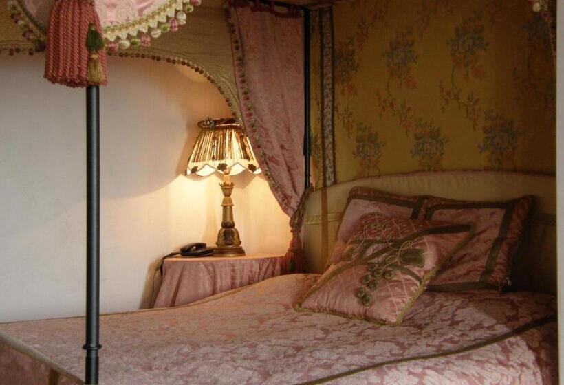 スイート, Castello Di Vigoleno