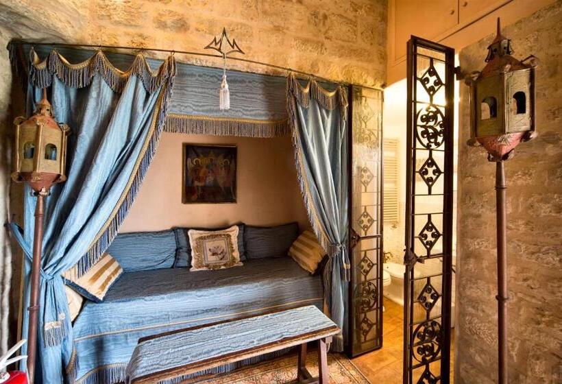 スーペリアースイート, Castello Di Vigoleno