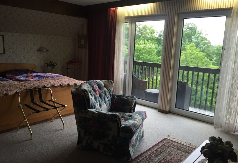 Suite with lake view, Chalet Rosemarie