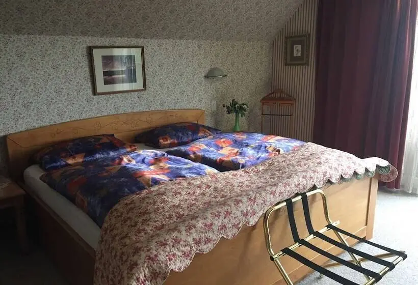Suite with lake view, Chalet Rosemarie