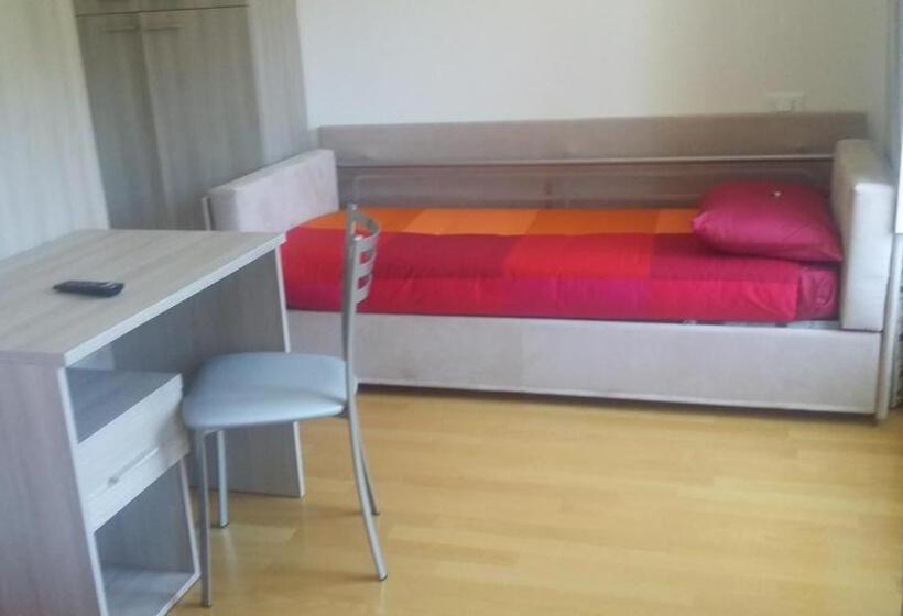 スタンダード４人部屋, La Vecchia Scuola