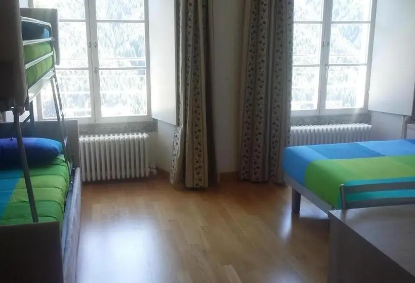 スタンダード４人部屋, La Vecchia Scuola