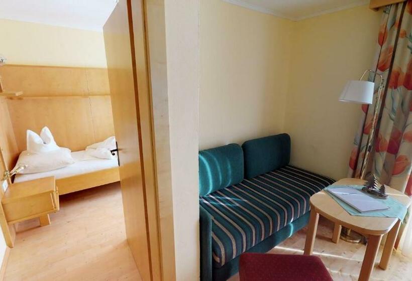 غرفة قياسية فردية مزودة بشُرفة, Das Kleine Familienhotel Koch