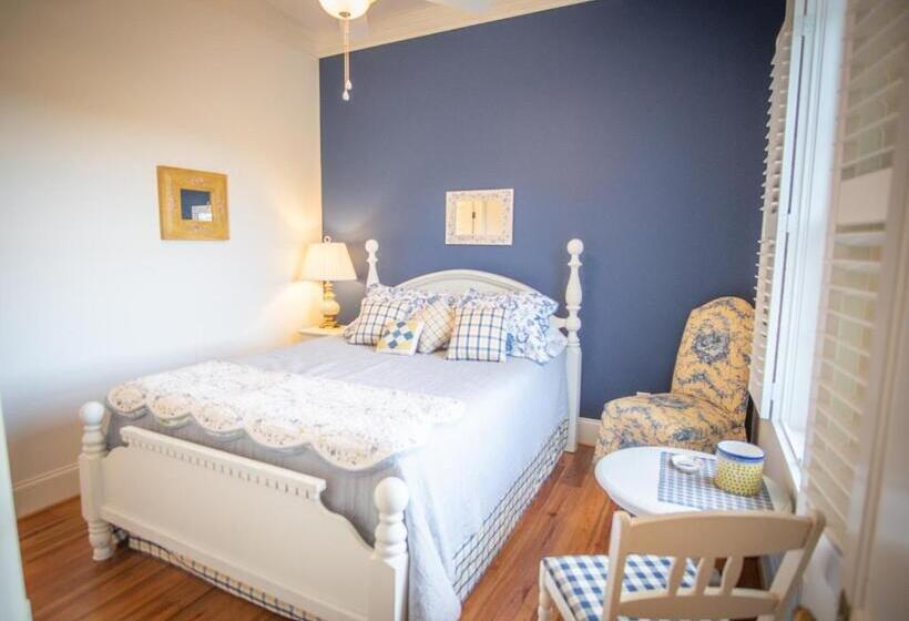 스탠다드 룸, Hill Of Content B&b