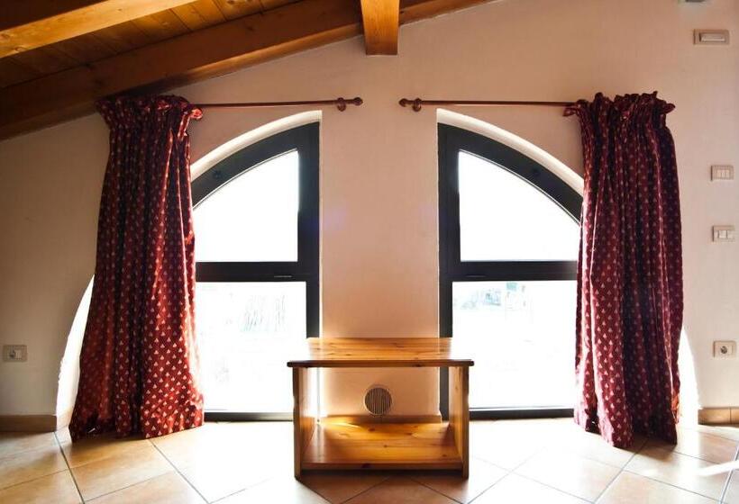 חדר סטודיו סטנדרד, Agritur Le Sigalette