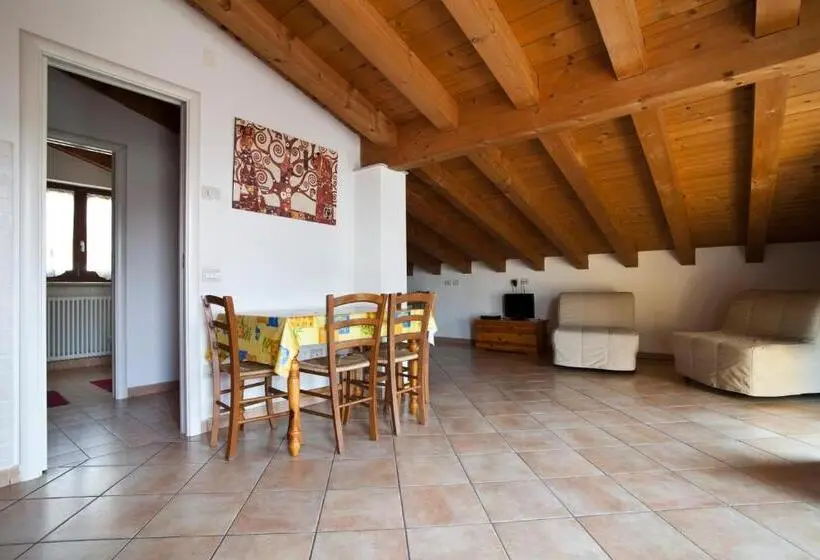 スタンダードスタジオ, Agritur Le Sigalette