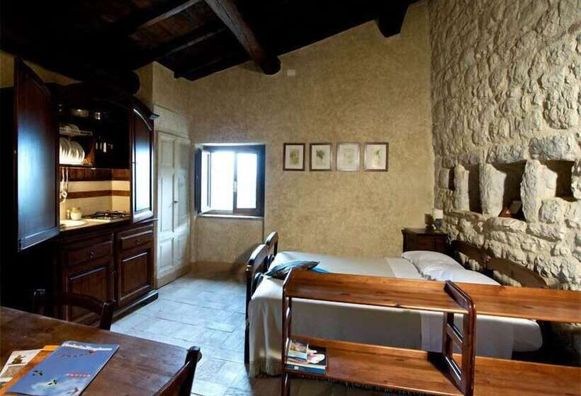 스탠다드 스튜디오, Borgo La Torre