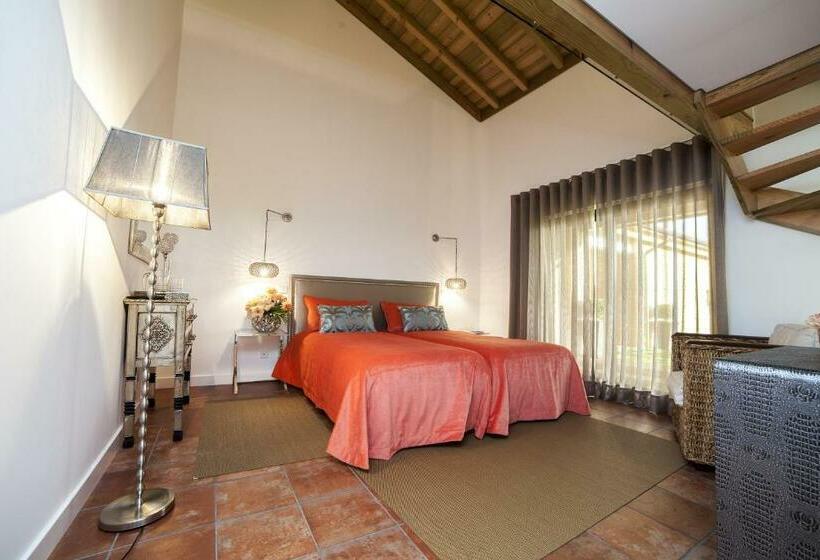 غرفة عائلية, Casa Da Serra