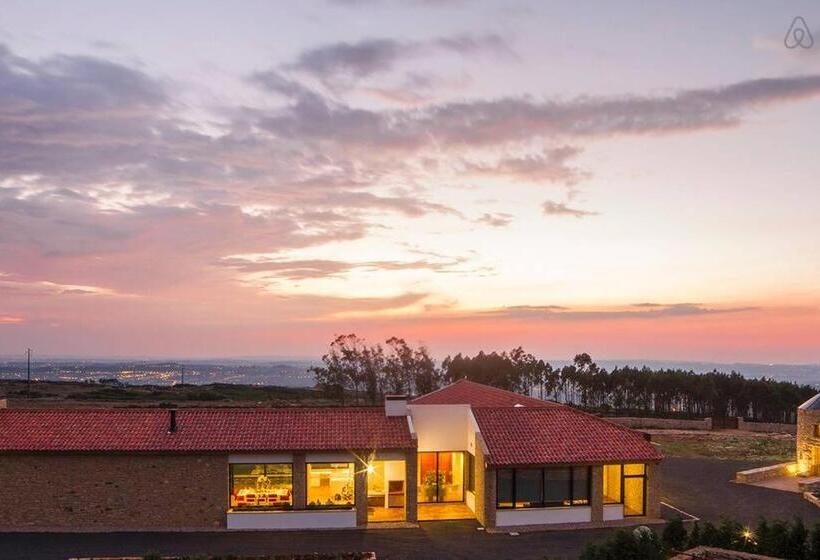 جناح, Casa Da Serra