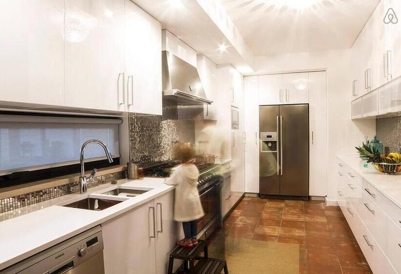 جناح, Casa Da Serra