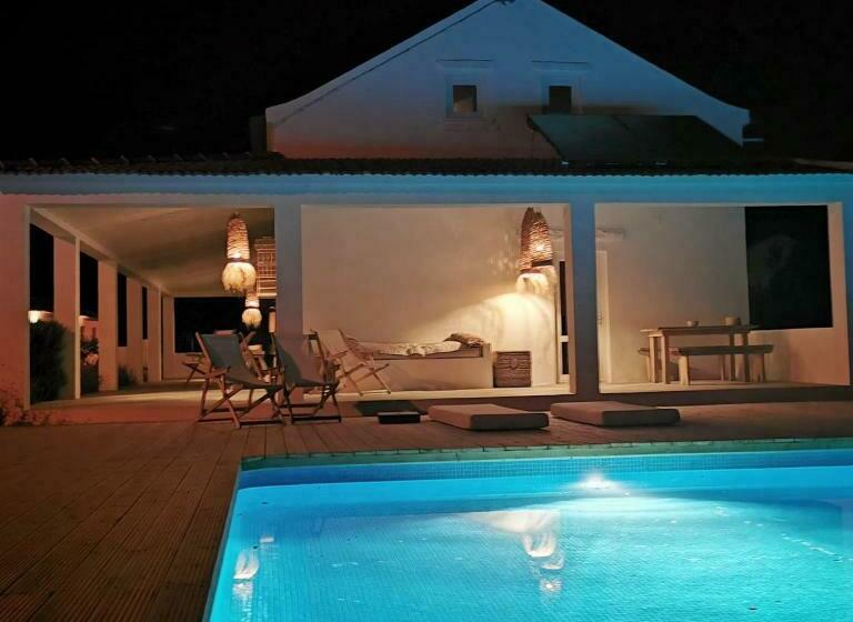 كابينة, Cucumbi