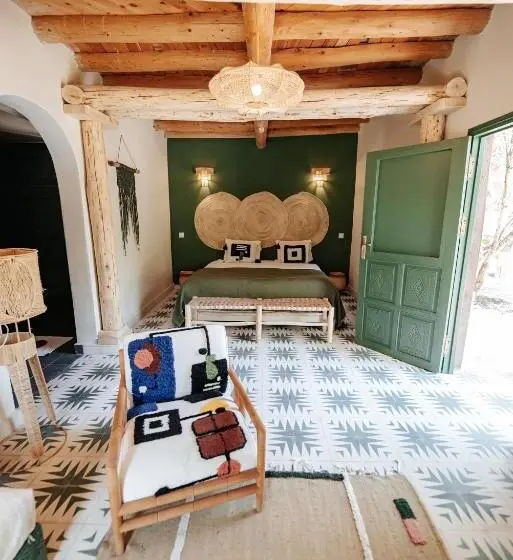 キングサイズベッドのデラックスルーム, Domaine De Tameslohte