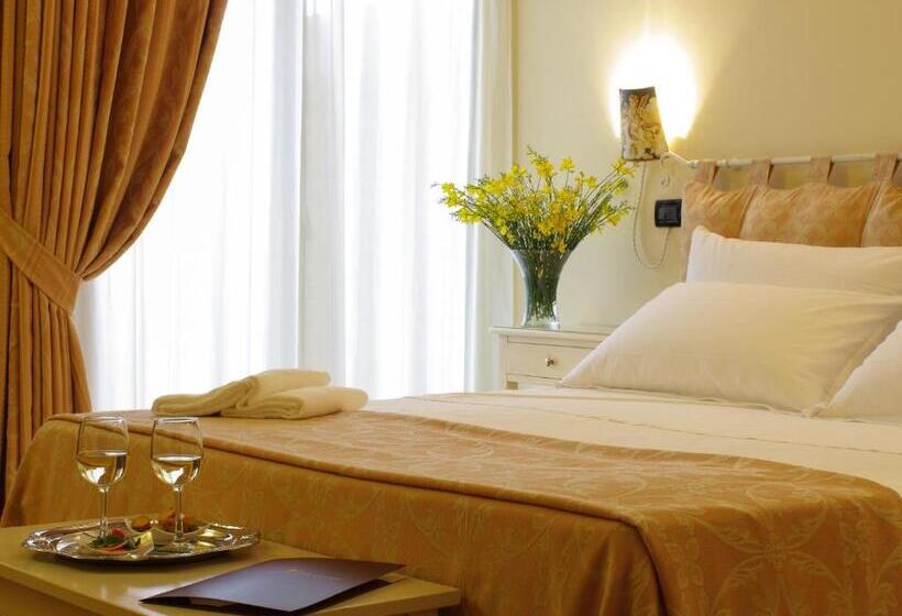 带阳台的高级房间, Locanda Del Parco