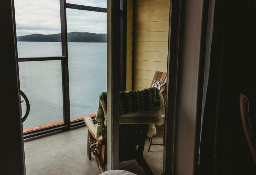 スーペリアールーム, The Oceanfront