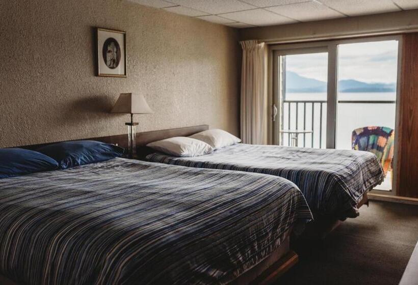 标准间, The Oceanfront