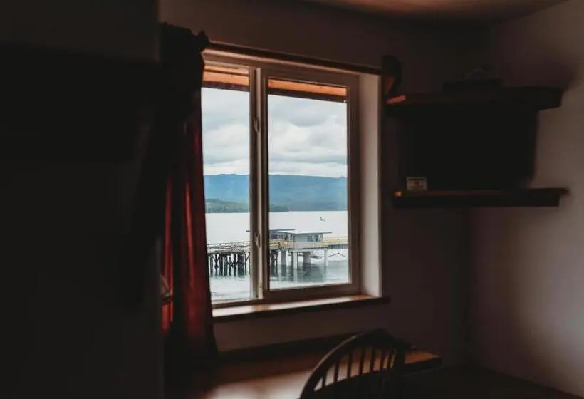 サイドオーシャンビュースタンダードルーム, The Oceanfront