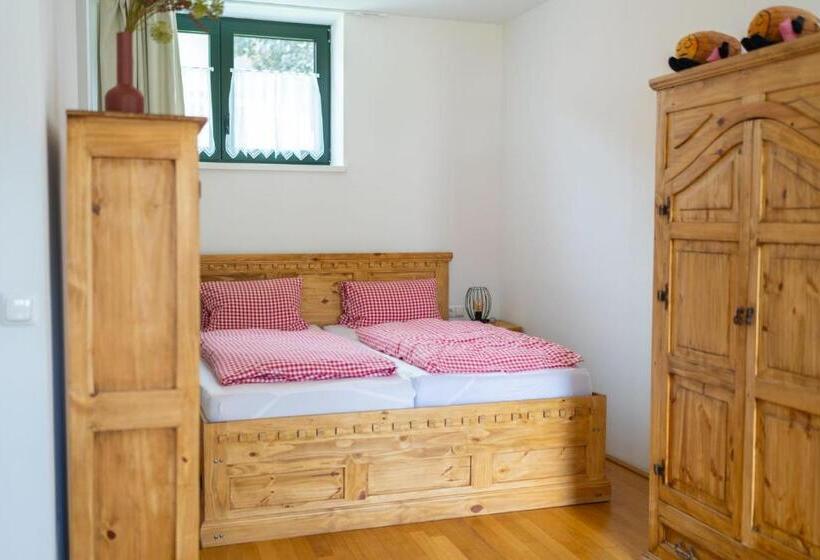 带1个卧室的带阳台的公寓, Winzerhof Küssler Weinviertel