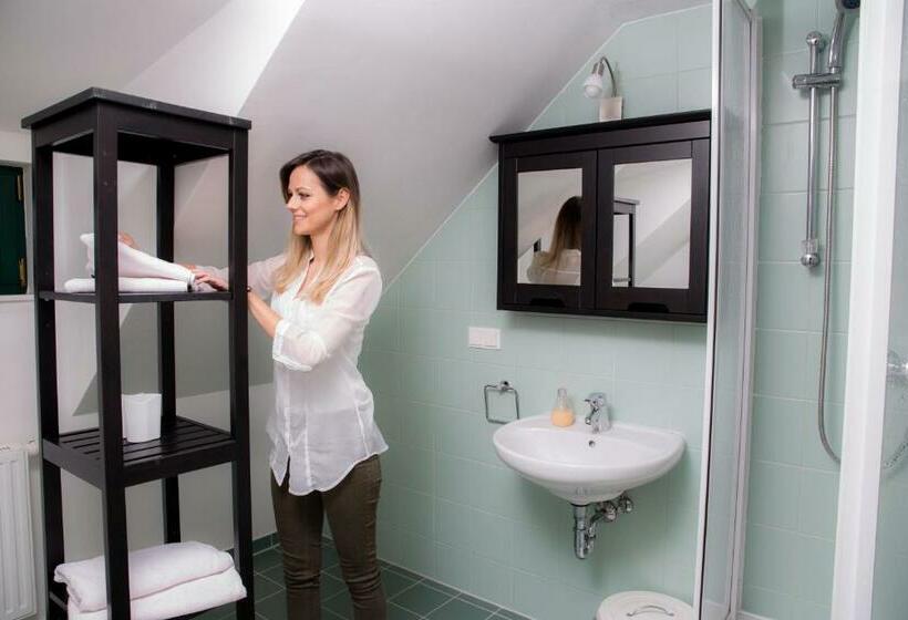 标准三人间, Winzerhof Küssler Weinviertel