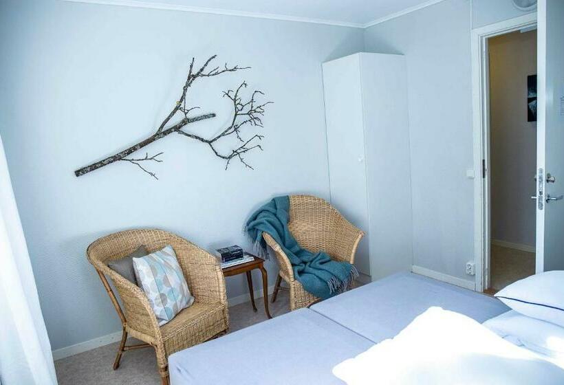 Номер Стандарт, Hunnebostrands Vandrarhem Gammelgården