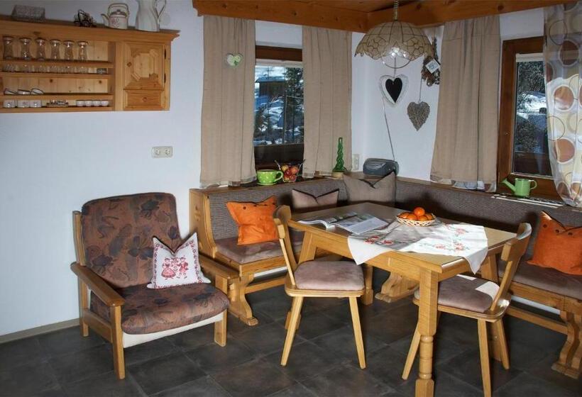 דירה בת חדר שינה 1 עם מרפסת, Berghof Am Schwand