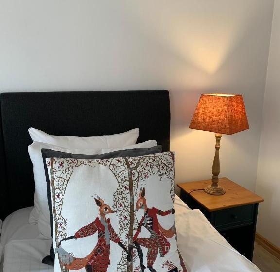 חדר סטנדרט, Bobergs På Hamngården