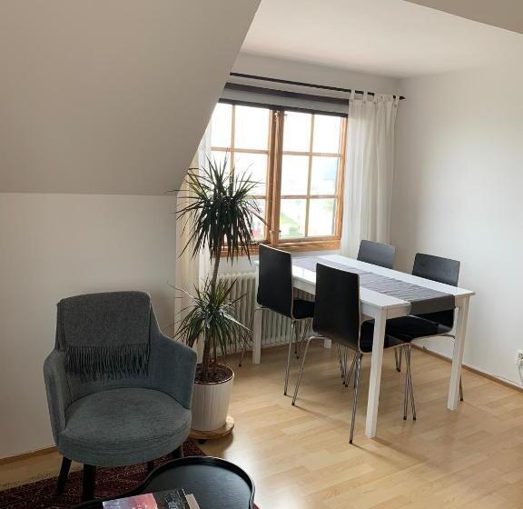 דירת חדר נוף לים, Bobergs På Hamngården