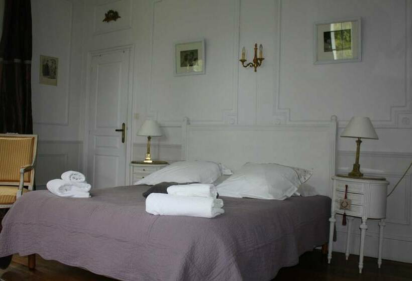 غرفة قياسية, Chambres D Hotes Spa Château D Omiécourt