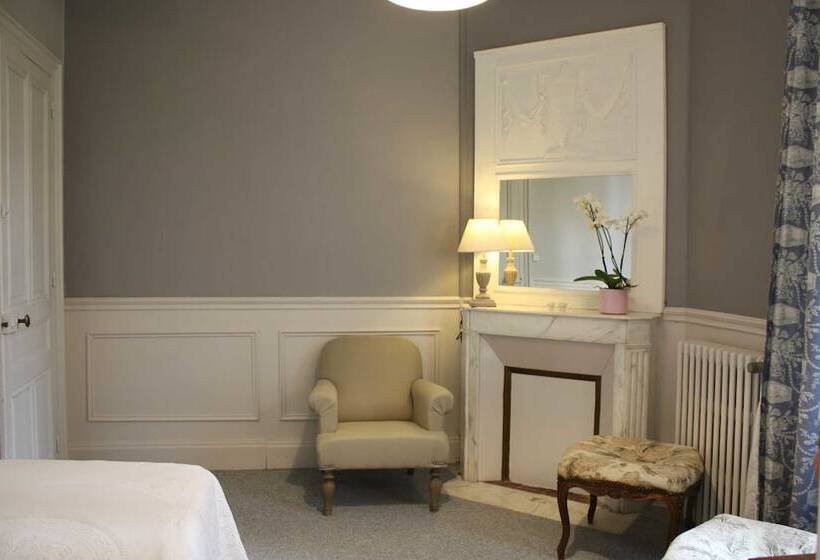 Люкс, Chambres D Hotes Spa Château D Omiécourt