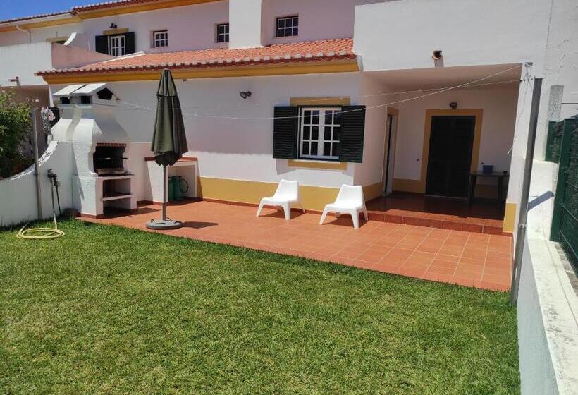 Дом 2 Спальни, Ergobeach House