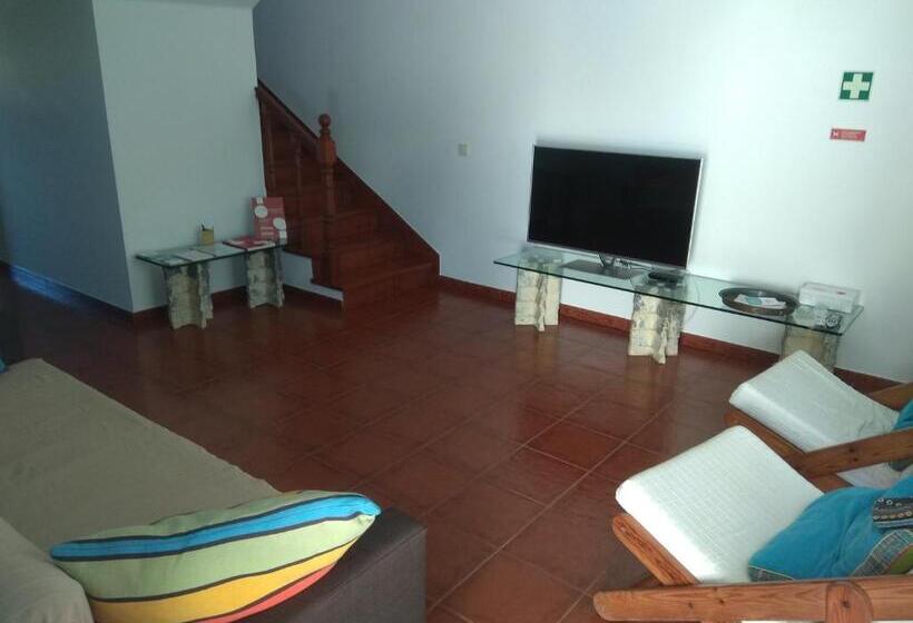 Дом 2 Спальни, Ergobeach House
