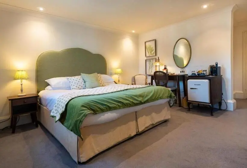 クラシックルーム, The Hoste And The Vine House Hotels