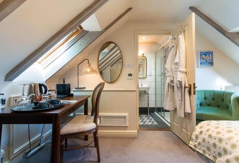 Классический Номер, The Hoste And The Vine House Hotels