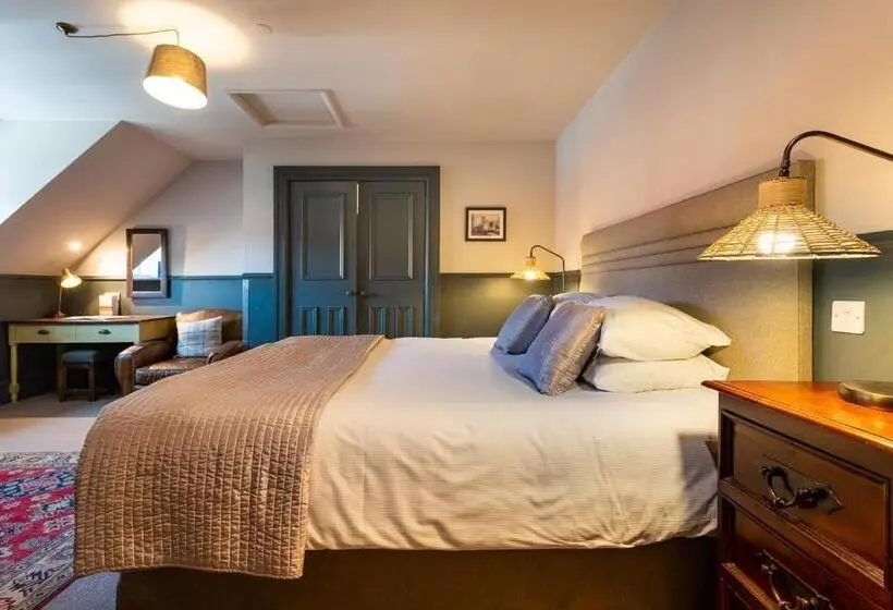 スタンダードルーム, The Hoste And The Vine House Hotels