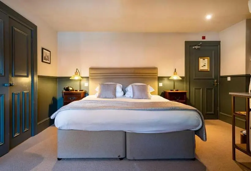 スタンダードルーム, The Hoste And The Vine House Hotels