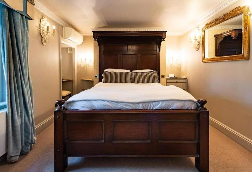 منزل غرفة نوم واحدة, The Hoste And The Vine House Hotels